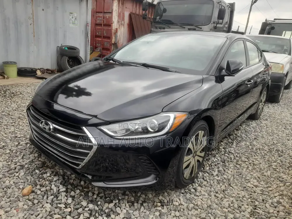 Hyundai Elantra 2017 Black