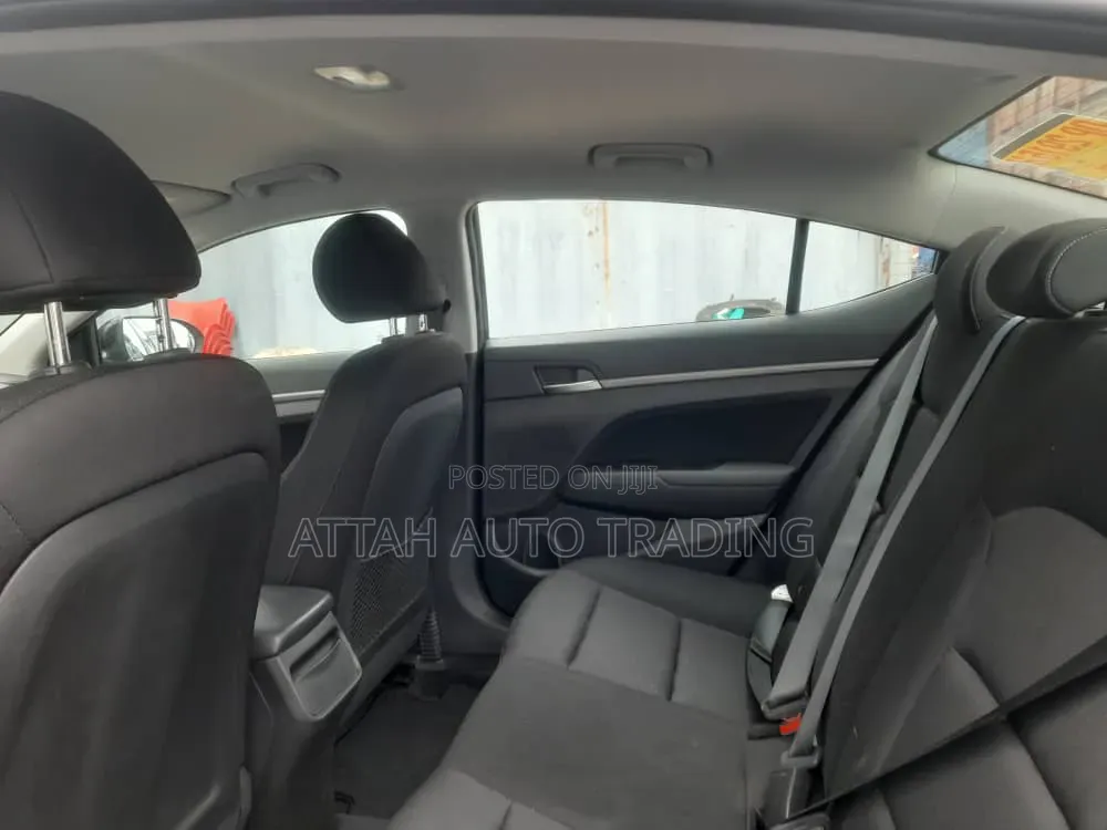 Hyundai Elantra 2017 Black