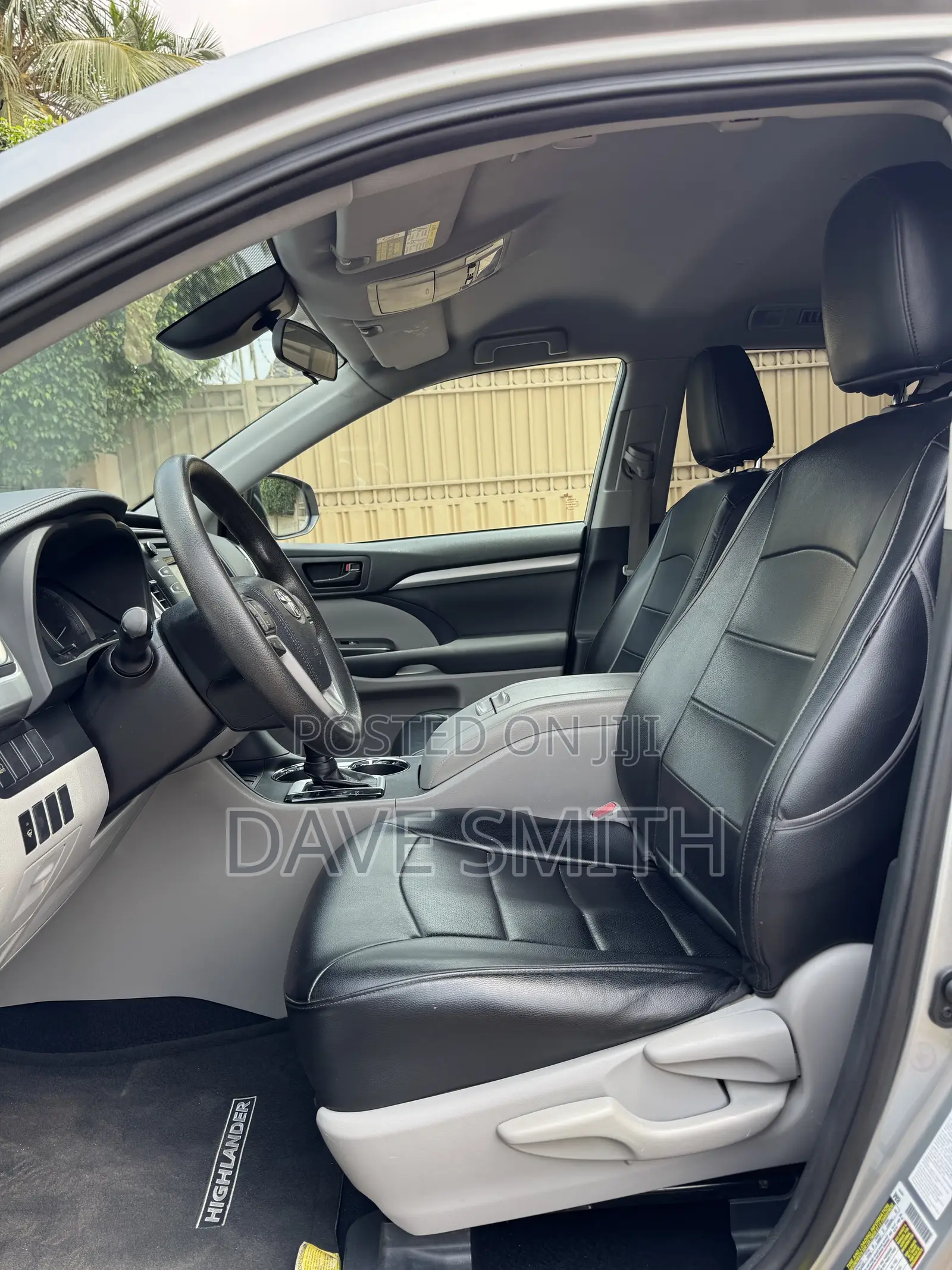 Toyota Highlander LE 2019 Silver