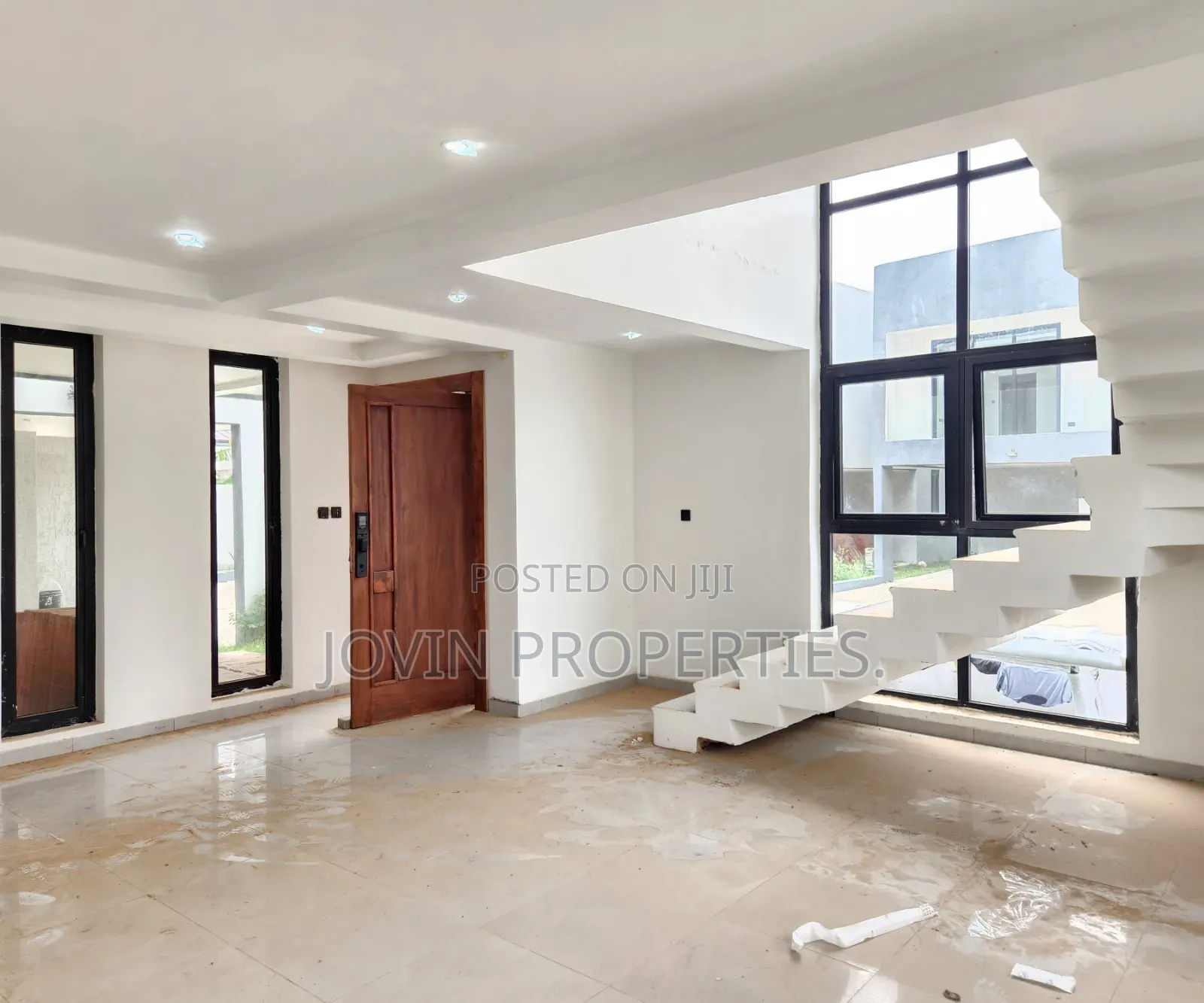 4bdrm Townhouse / Terrace in Jovin Properties, American House for rent