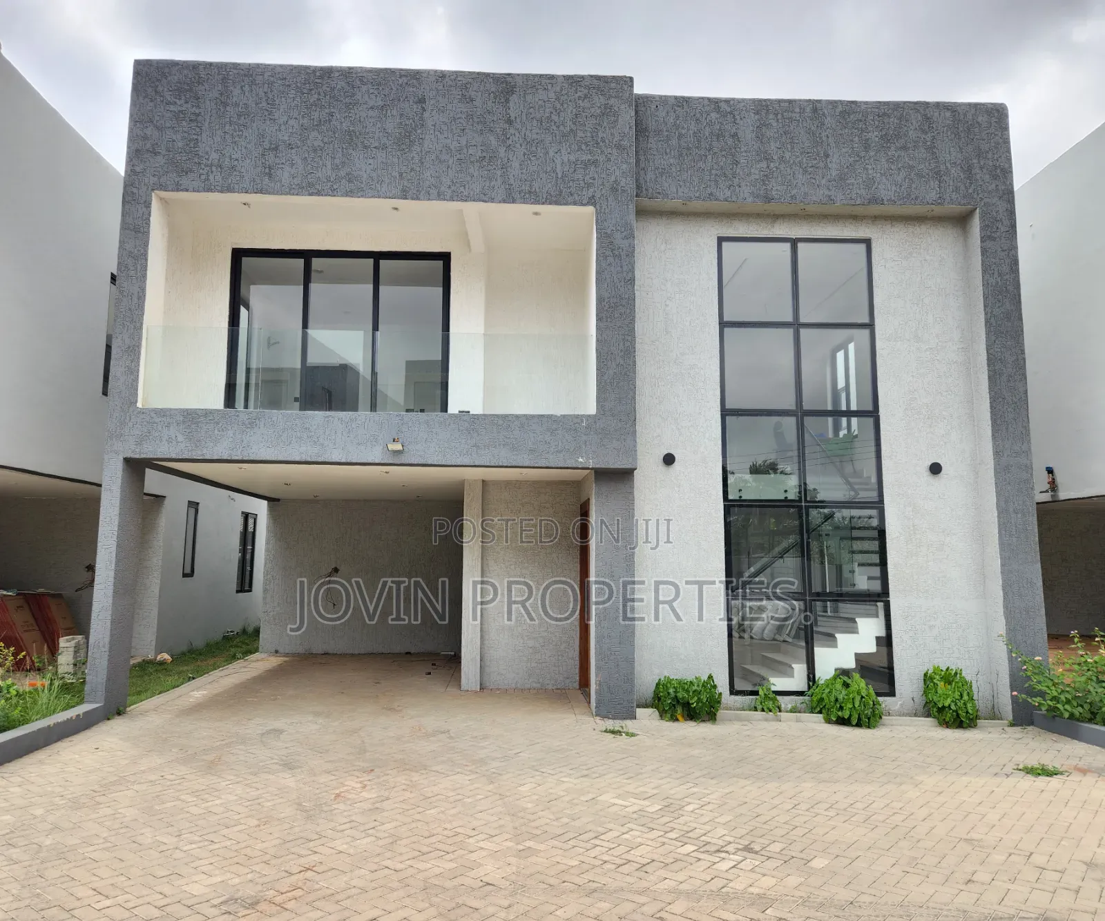 4bdrm Townhouse / Terrace in Jovin Properties, American House for rent