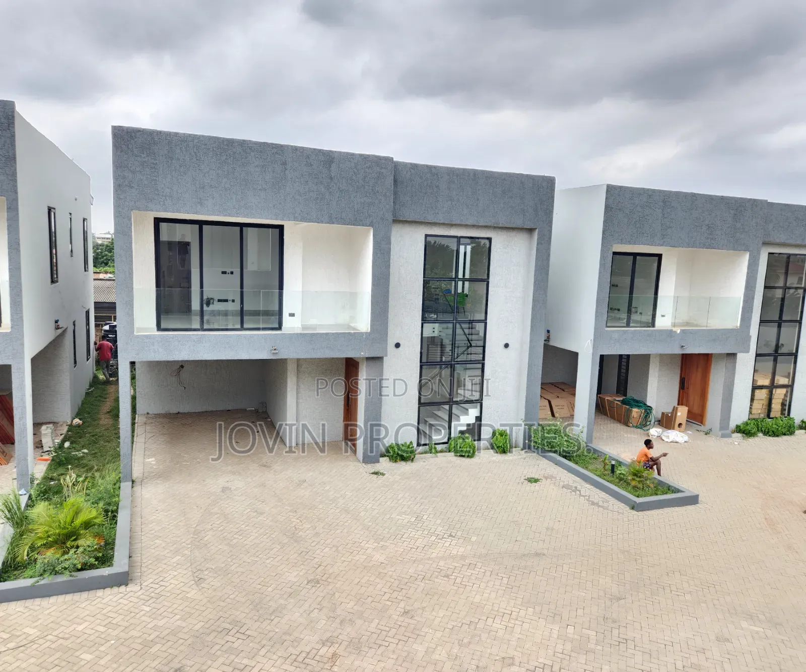 4bdrm Townhouse / Terrace in Jovin Properties, American House for rent