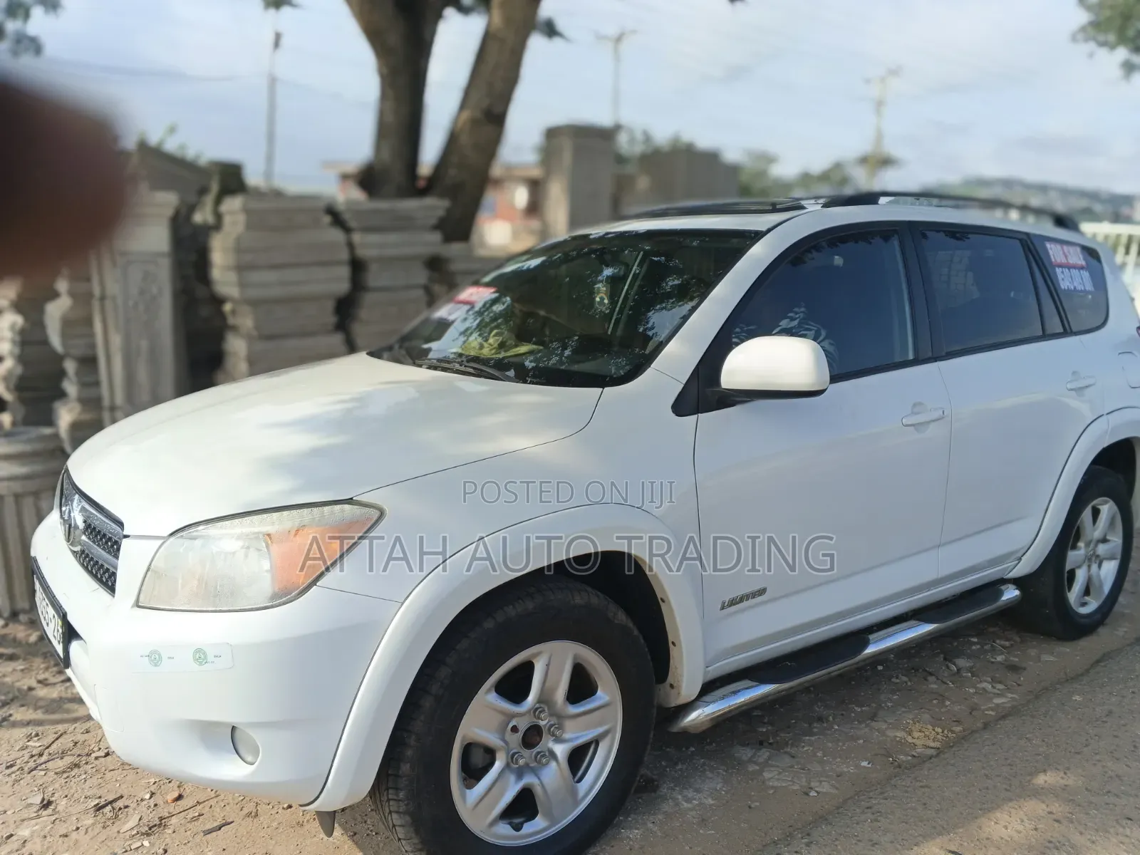 Toyota RAV4 2012 White