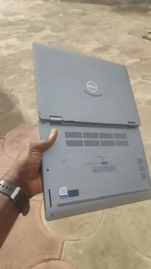 Laptop Dell Latitude 5310 2-in-1 32GB Intel Core i7 SSD 256GB