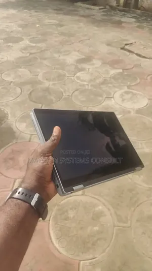 Laptop Dell Latitude 5310 2-in-1 32GB Intel Core i7 SSD 256GB