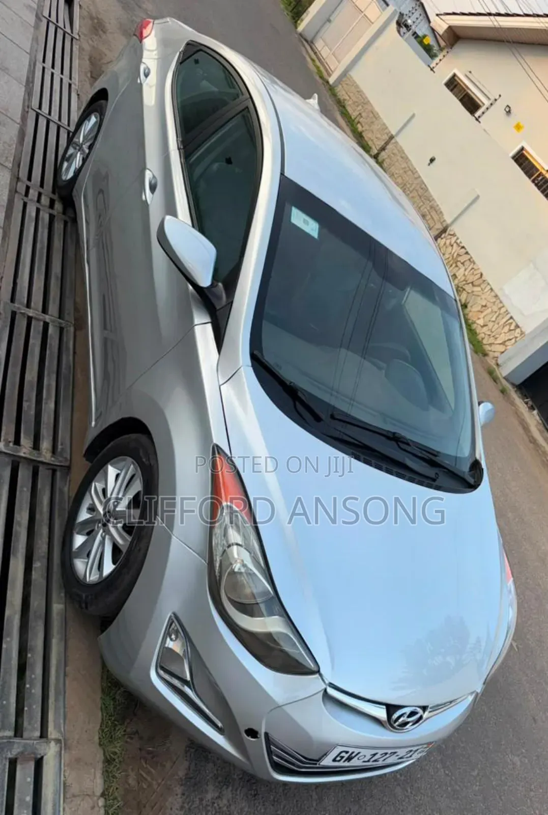 Hyundai Elantra Limited 4dr Sedan (1.8L 4cyl 6A) 2015 Silver
