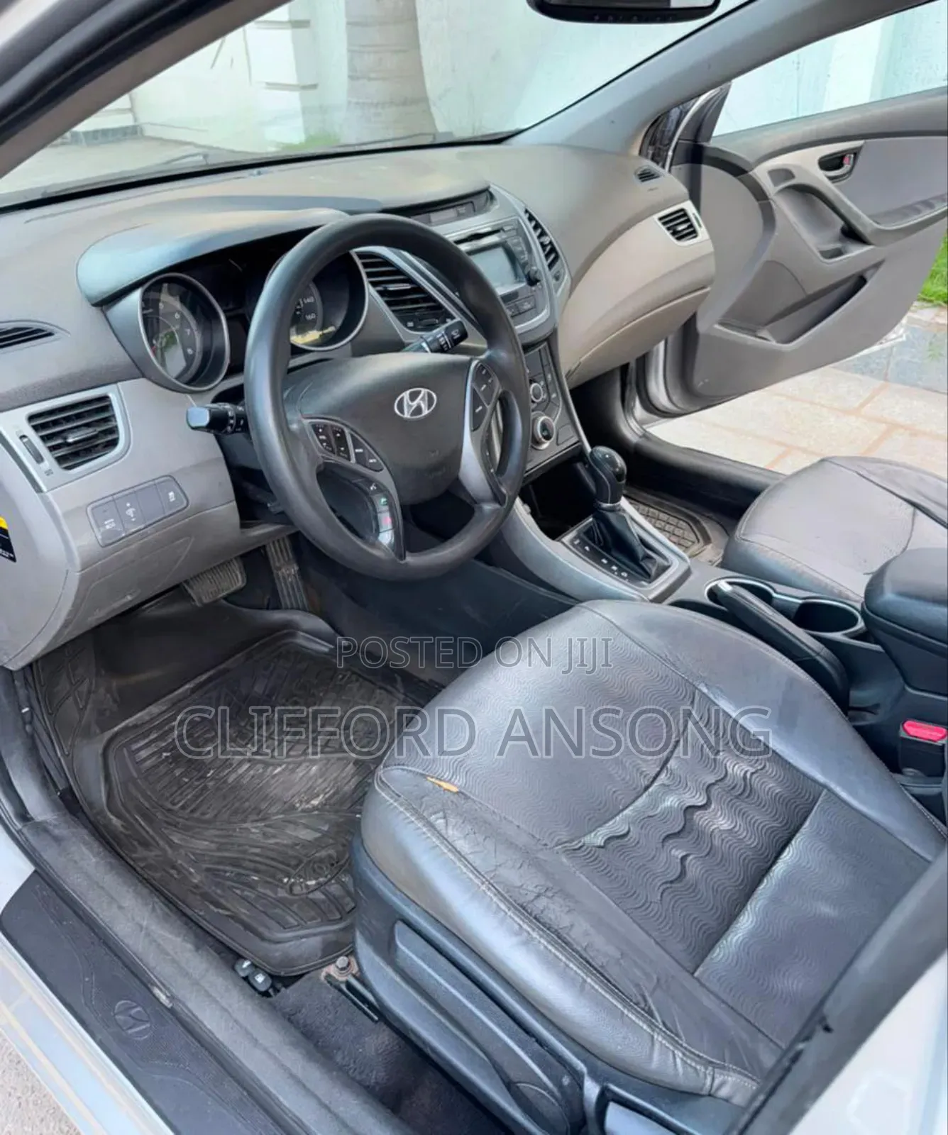 Hyundai Elantra Limited 4dr Sedan (1.8L 4cyl 6A) 2015 Silver