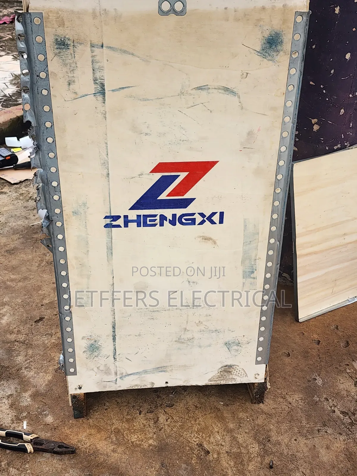 30KVA Three-Phase Automatic Voltage Regulator