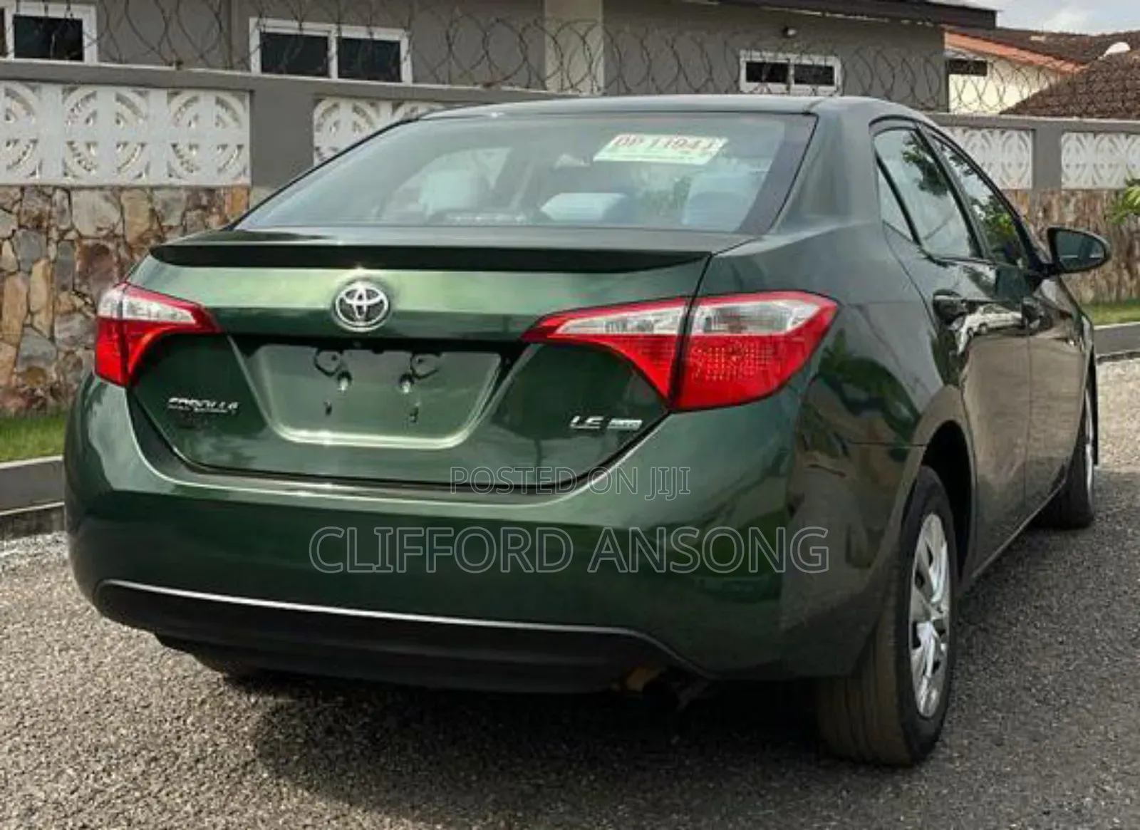 Toyota Corolla L 4dr Sedan (1.8L 4cyl 4A) 2015 Green
