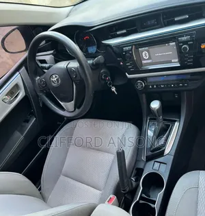 Toyota Corolla L 4dr Sedan (1.8L 4cyl 4A) 2015 Green