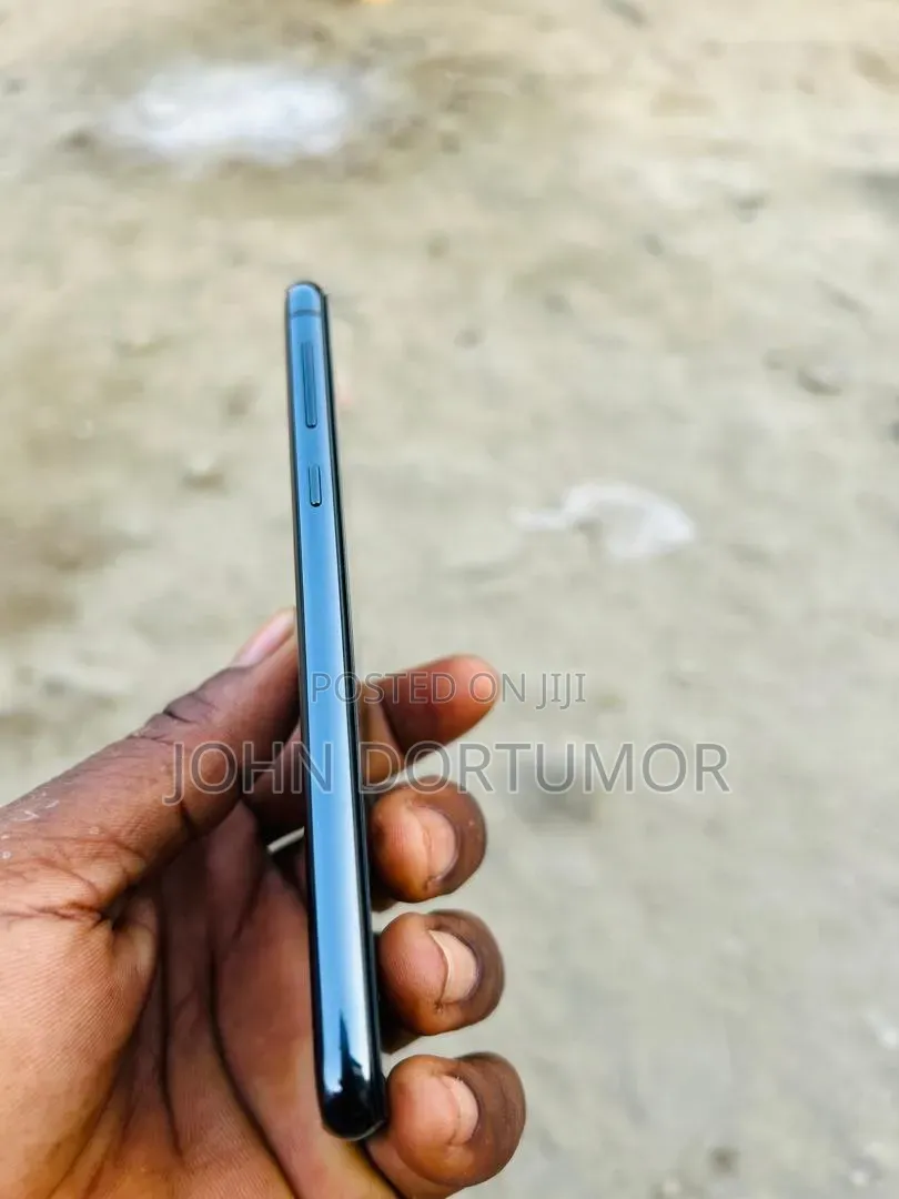 Samsung Galaxy S10e 128 GB Blue