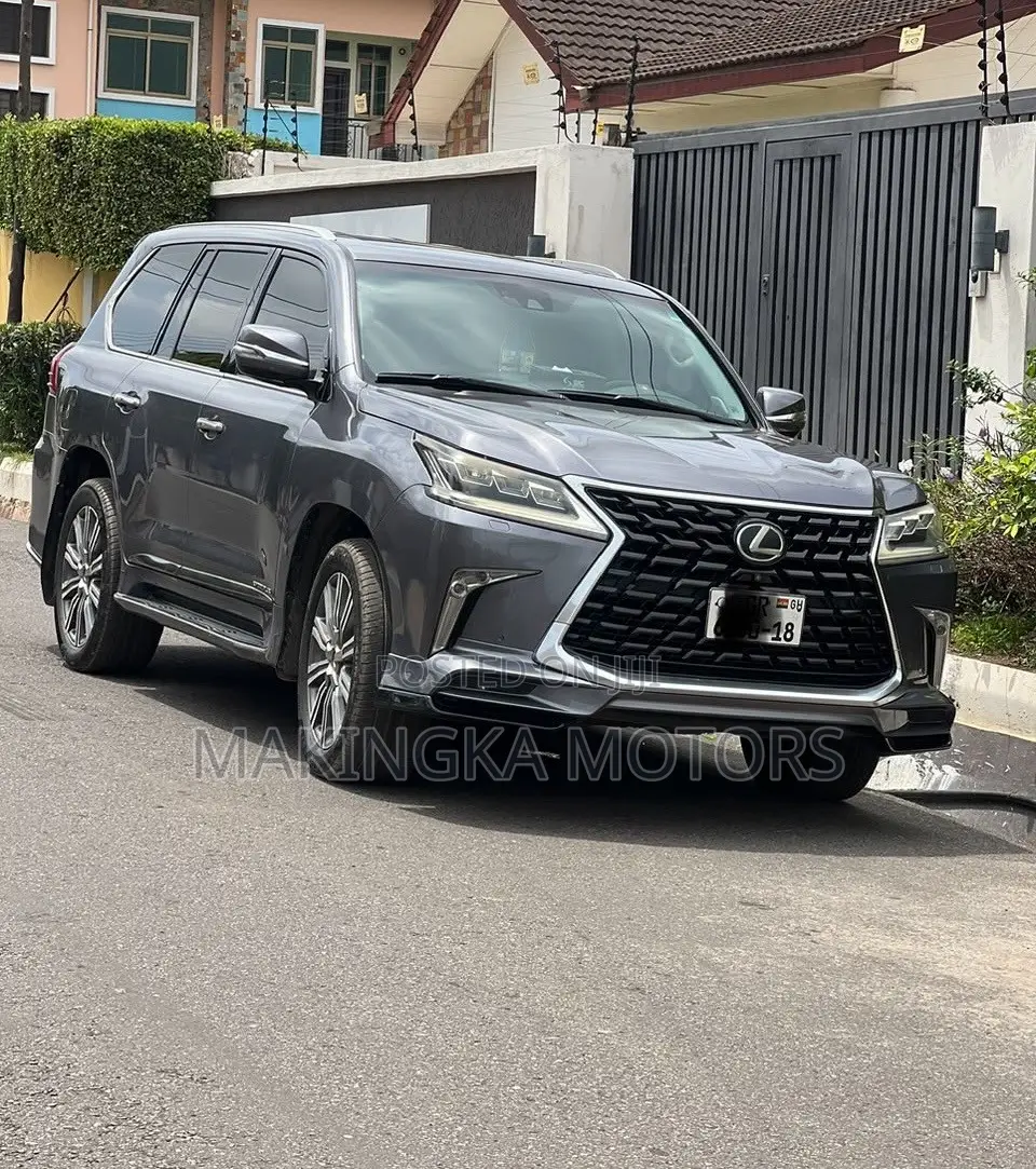 Lexus LX 570 AWD 2017 Gray