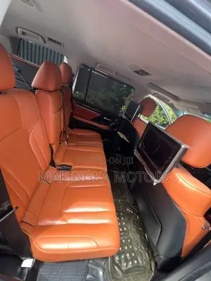 Lexus LX 570 AWD 2017 Gray