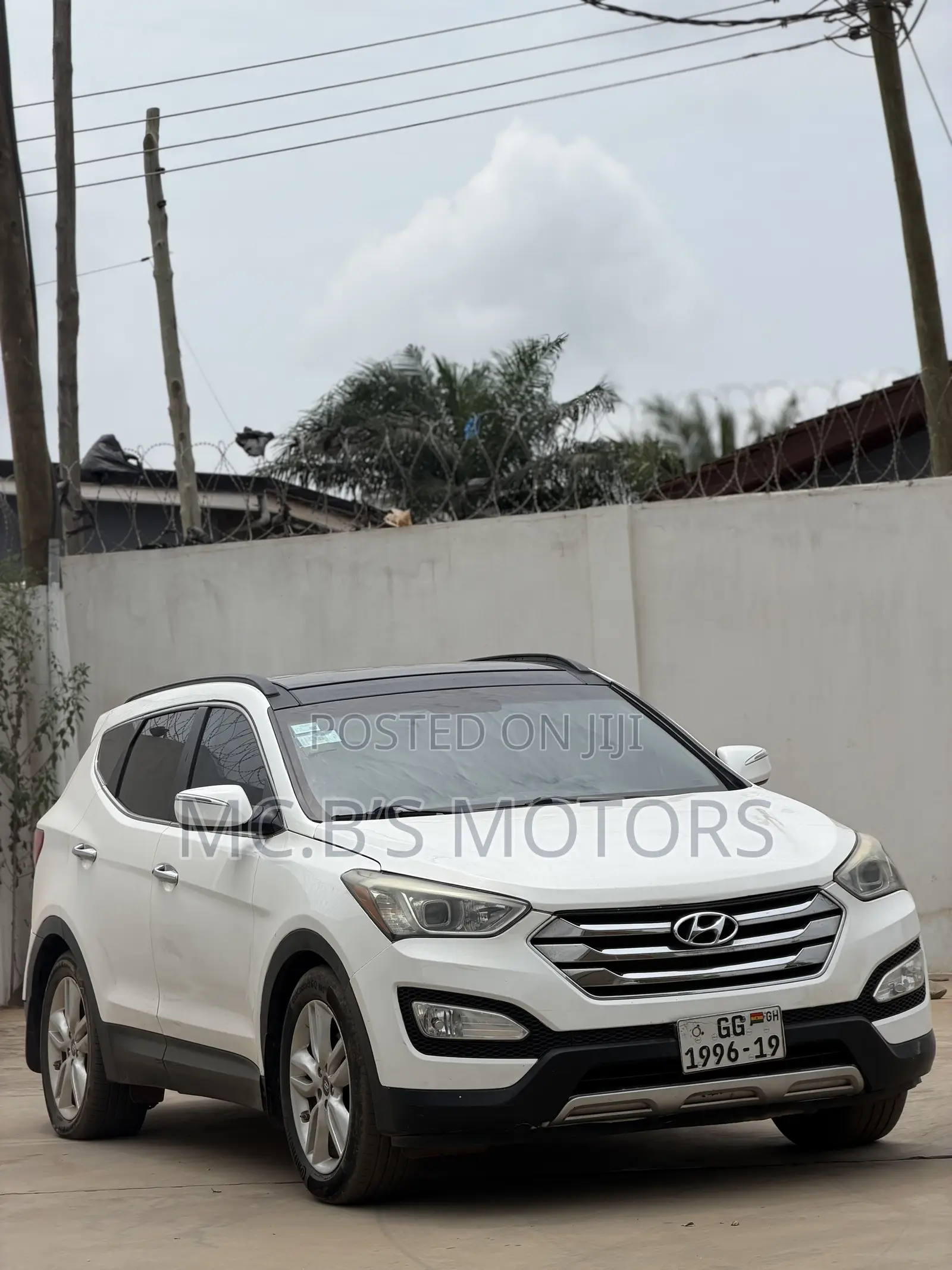 Hyundai Santa Fe 2019 White