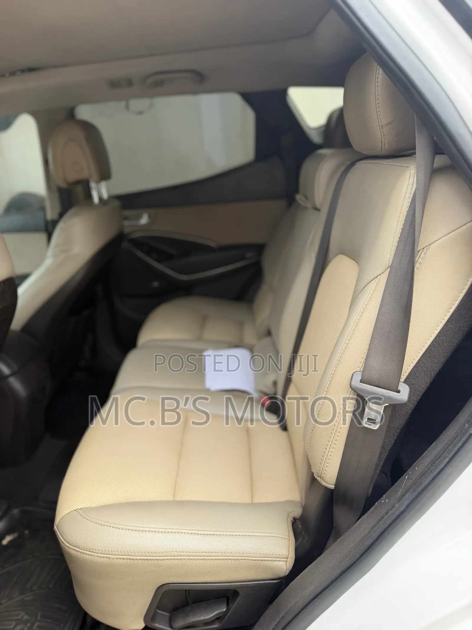 Hyundai Santa Fe 2019 White