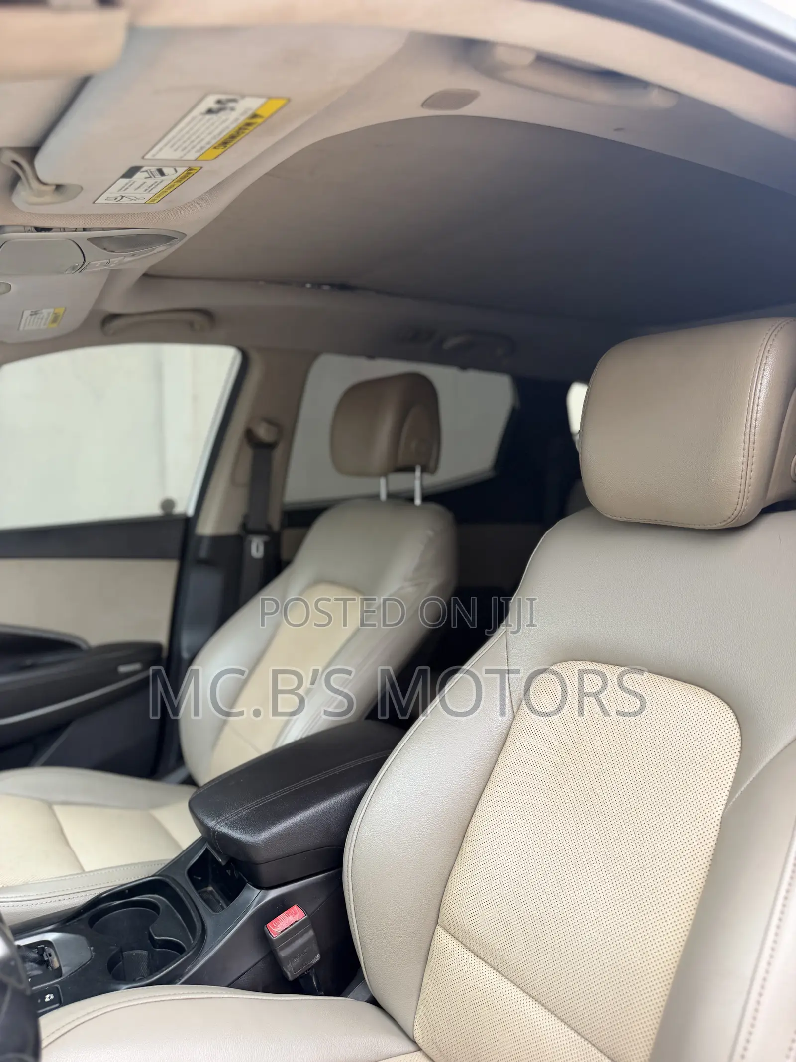 Hyundai Santa Fe 2019 White