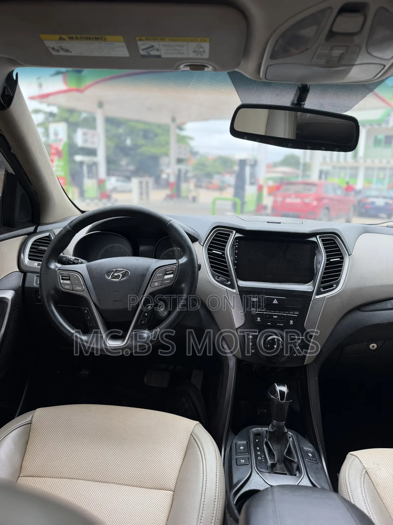 Hyundai Santa Fe 2019 White