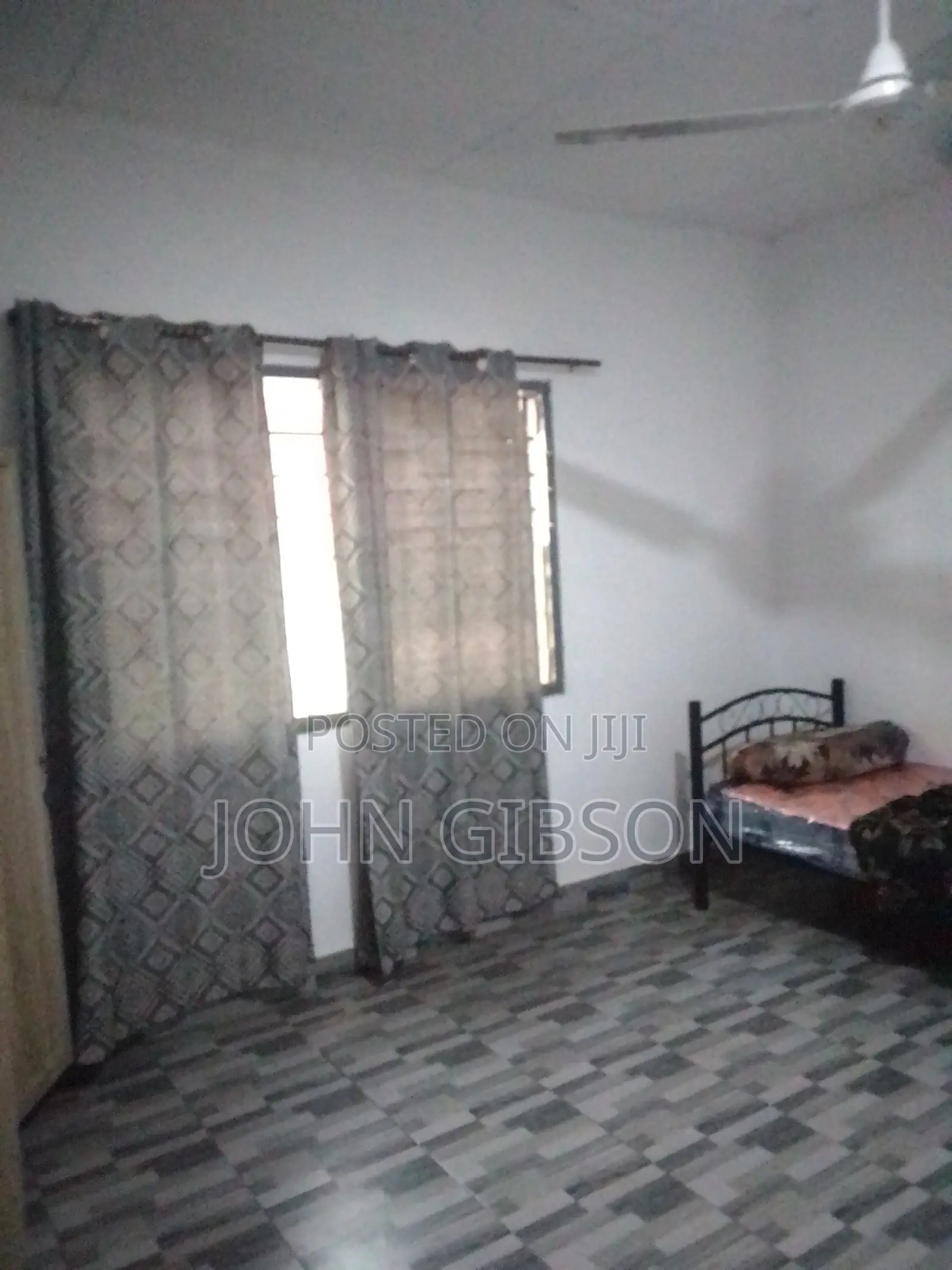 2bdrm Apartment in Hostel Rooms For, Estate for rent
