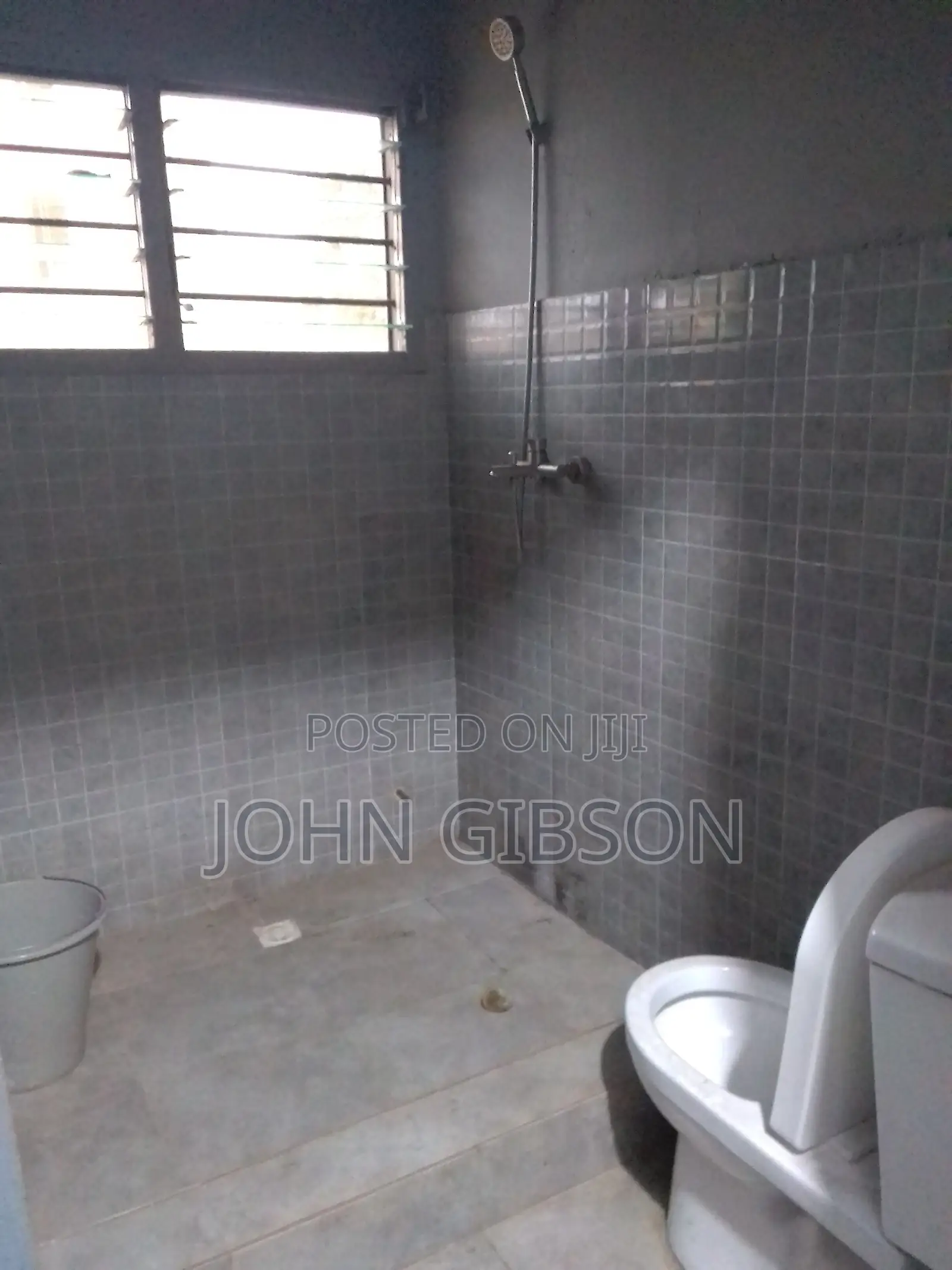 2bdrm Apartment in Hostel Rooms For, Estate for rent