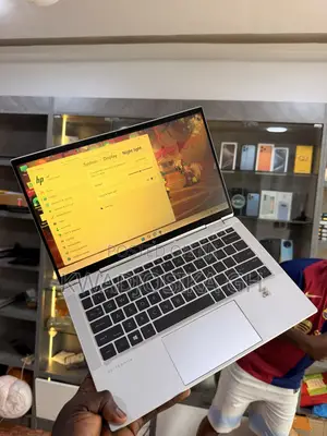 Laptop HP EliteBook x360 1030 G7 16GB Intel Core i7 SSD 256GB
