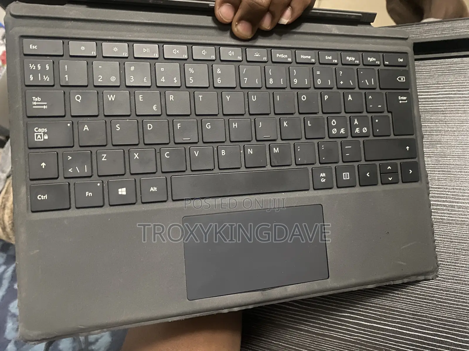 Mircrosoft Surface Pro Keyboard