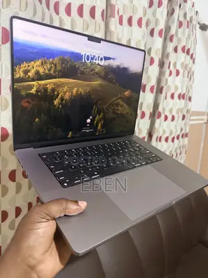 Laptop Apple MacBook Pro 2021 M1 16GB Apple M1 Pro SSD 512GB