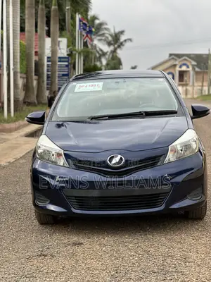 Toyota Vitz 1.5 FWD 3dr 2013