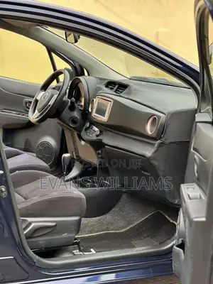 Toyota Vitz 1.5 FWD 3dr 2013