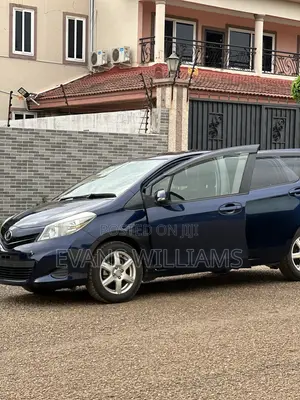 Toyota Vitz 1.5 FWD 3dr 2013