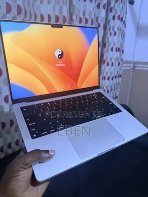 Laptop Apple MacBook Pro 2021 M1 16GB Apple M1 Pro SSD 1T