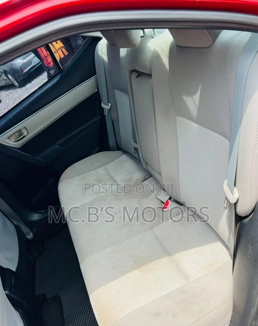 Toyota Corolla LE Eco 4dr Sedan (1.8L 4cyl CVT) 2016 Red