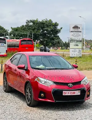 Toyota Corolla LE Eco 4dr Sedan (1.8L 4cyl CVT) 2016 Red