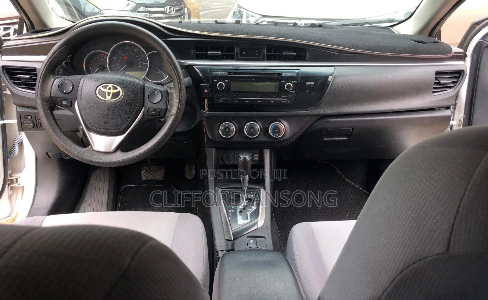 Toyota Corolla L 4dr Sedan (1.8L 4cyl 4A) 2014 White