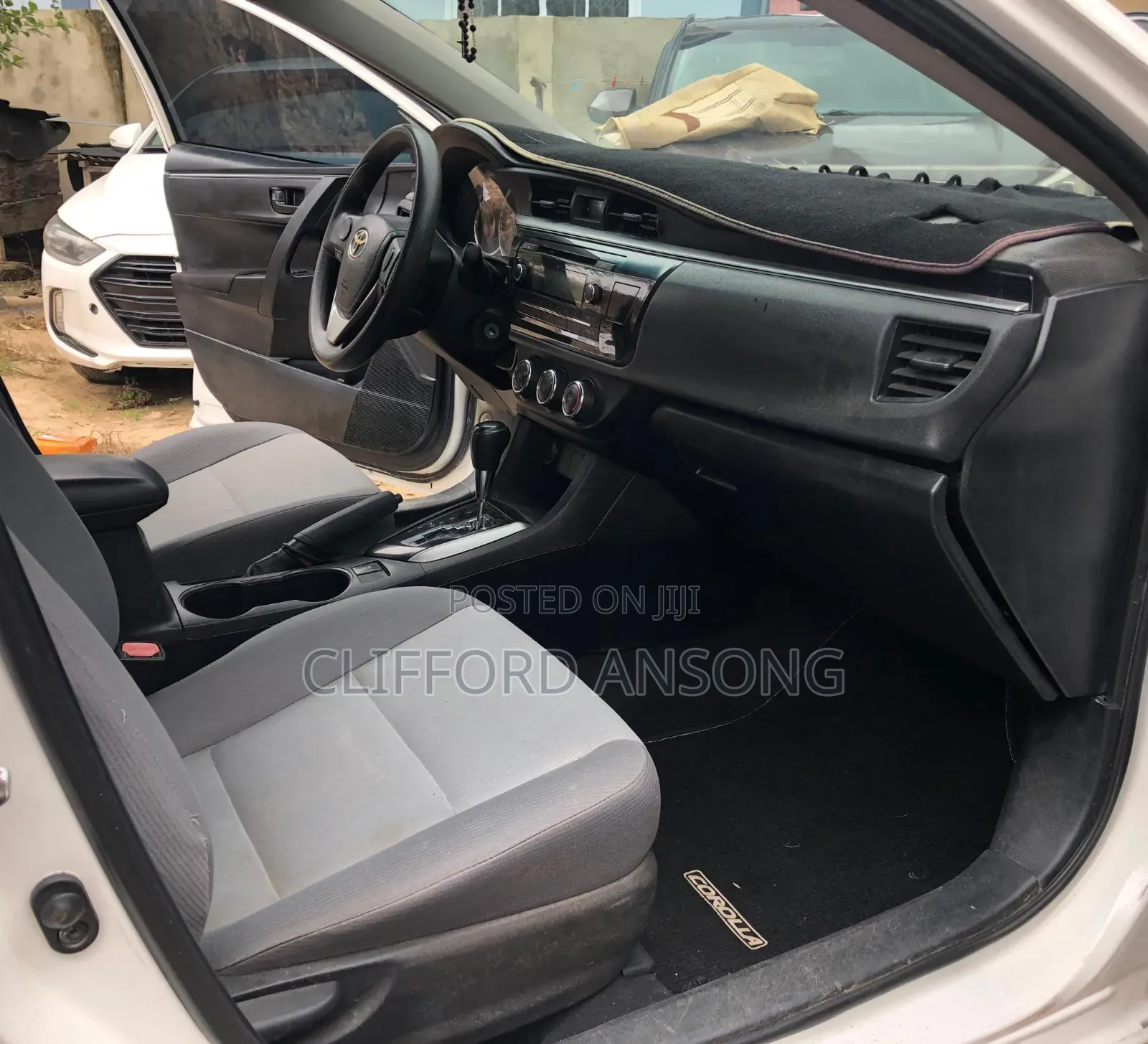 Toyota Corolla L 4dr Sedan (1.8L 4cyl 4A) 2014 White