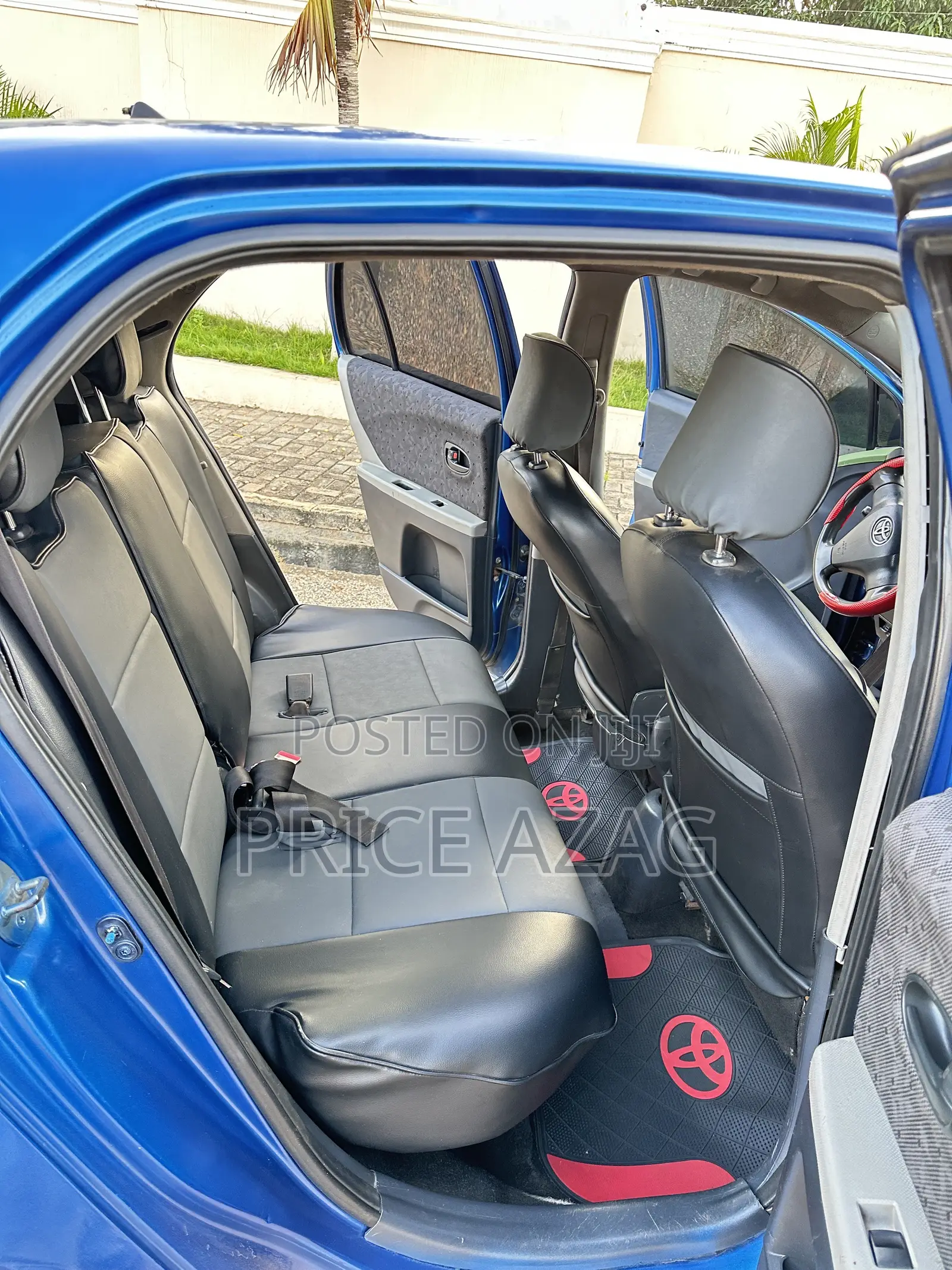 Toyota Vitz 1.3 AWD 3dr 2010 Blue