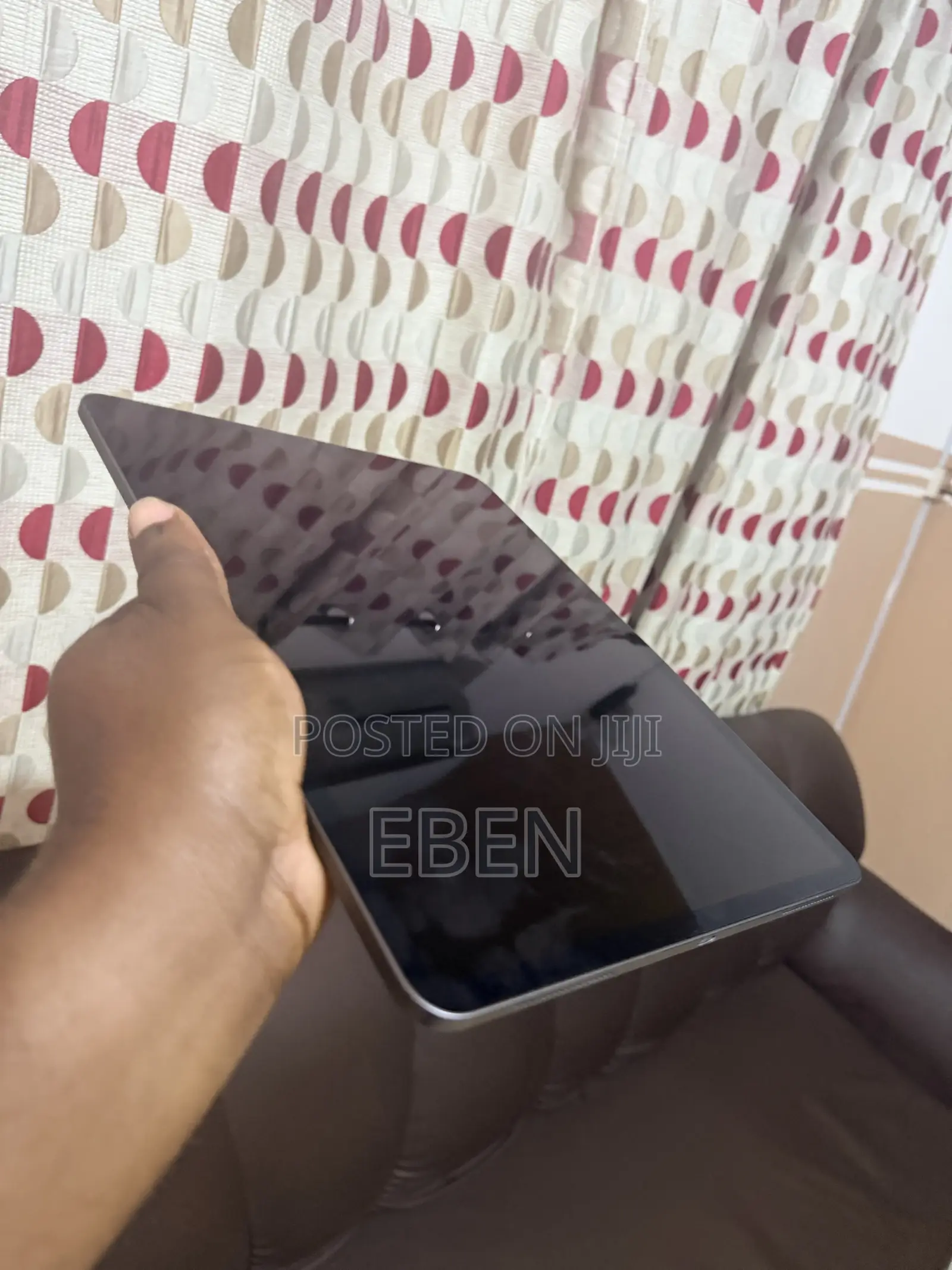 Apple iPad Pro 12.9 (2020) 256 GB Gray