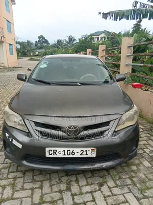 Toyota Corolla 2012 Gray
