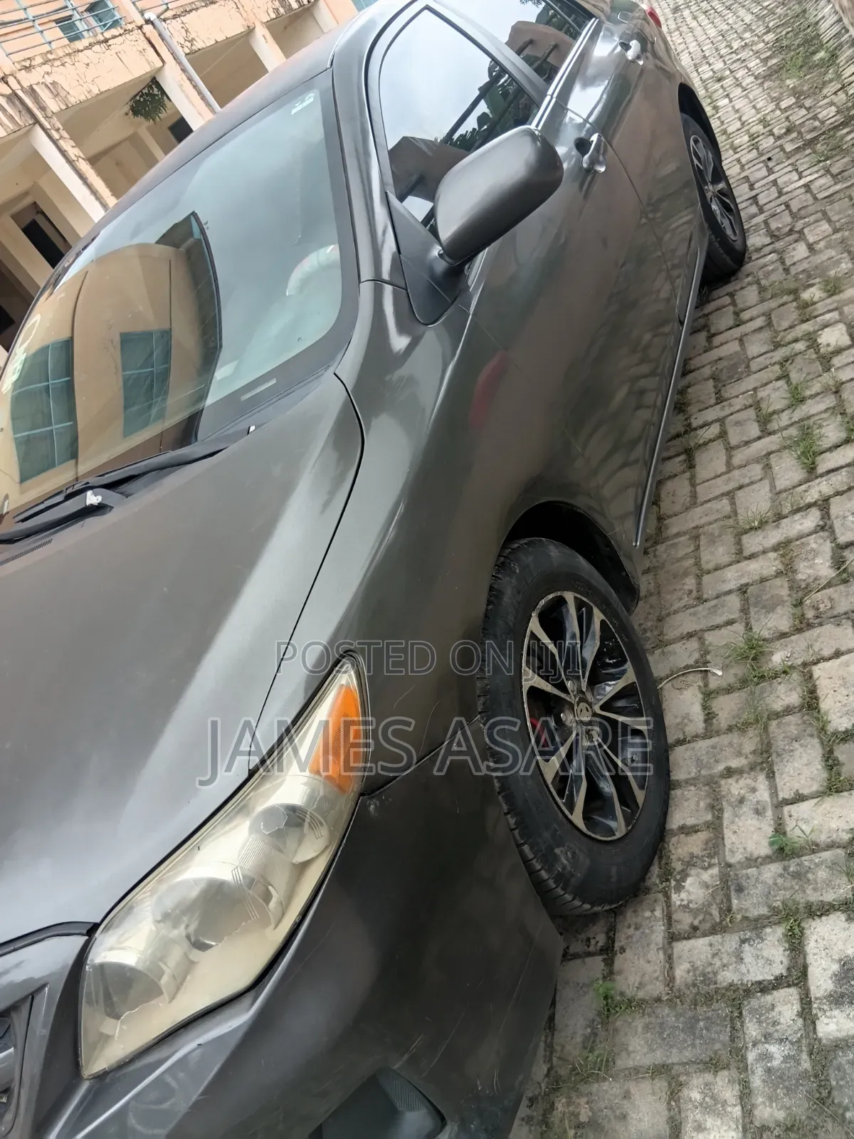 Toyota Corolla 2012 Gray