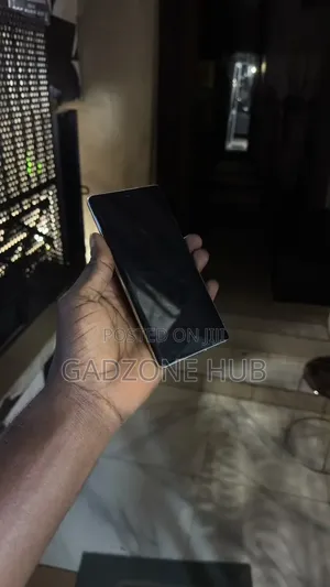 Google Pixel 7 Pro 128 GB Black