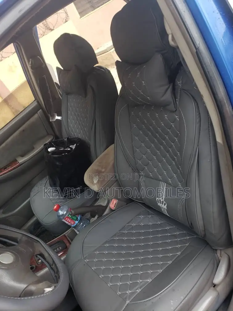 Toyota Corolla LE 2006 Blue