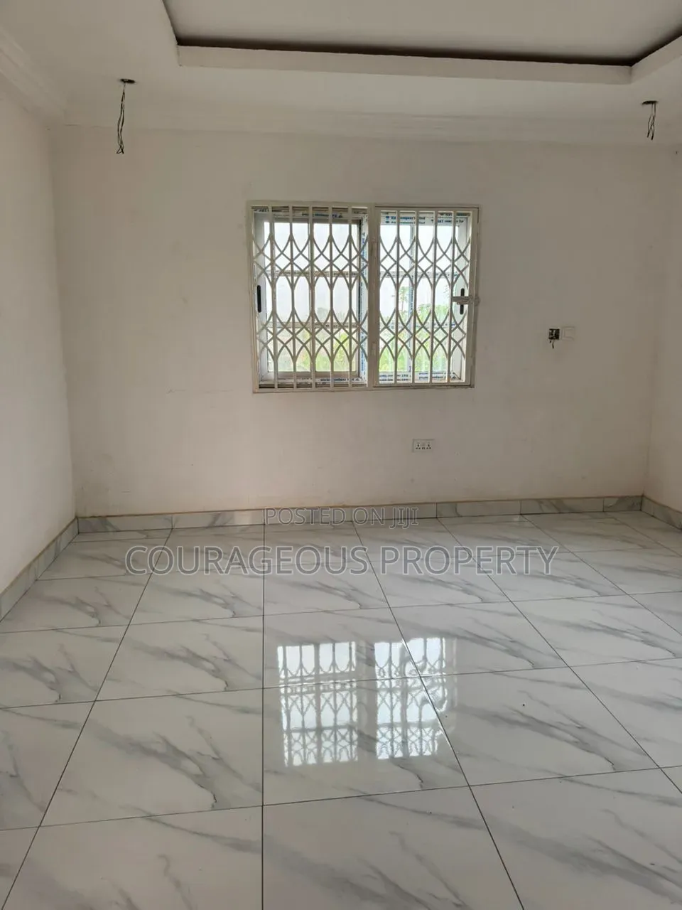 3bdrm Apartment in Obeyeyie, Amasaman for rent
