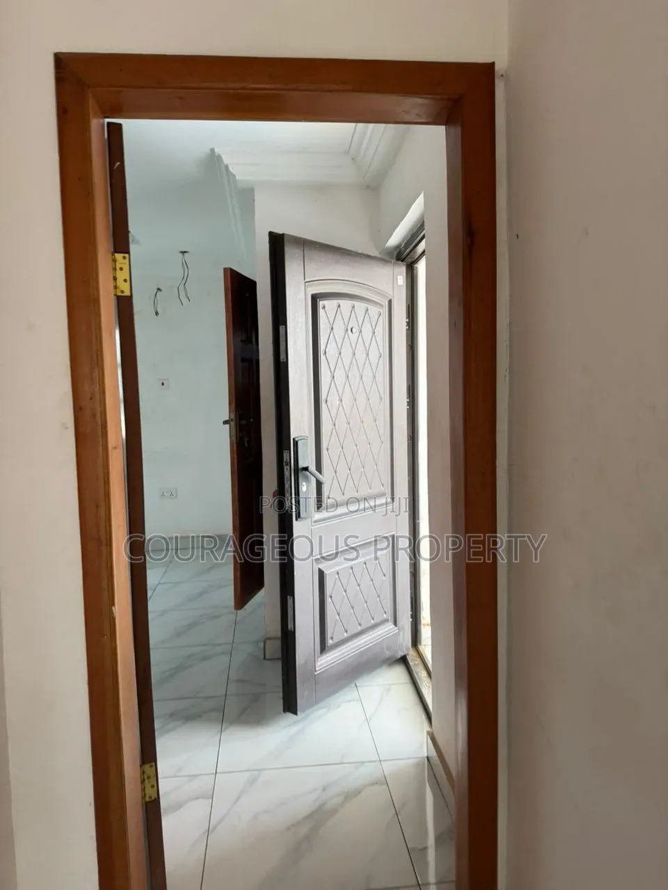 3bdrm Apartment in Obeyeyie, Amasaman for rent