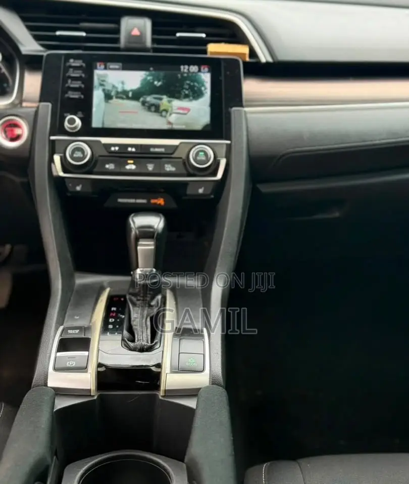 Honda Civic EX Sedan 2020 Off white