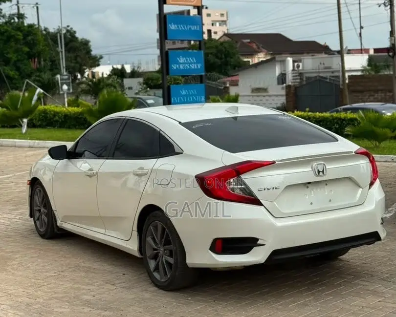 Honda Civic EX Sedan 2020 Off white