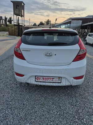 Hyundai Accent 2017 White