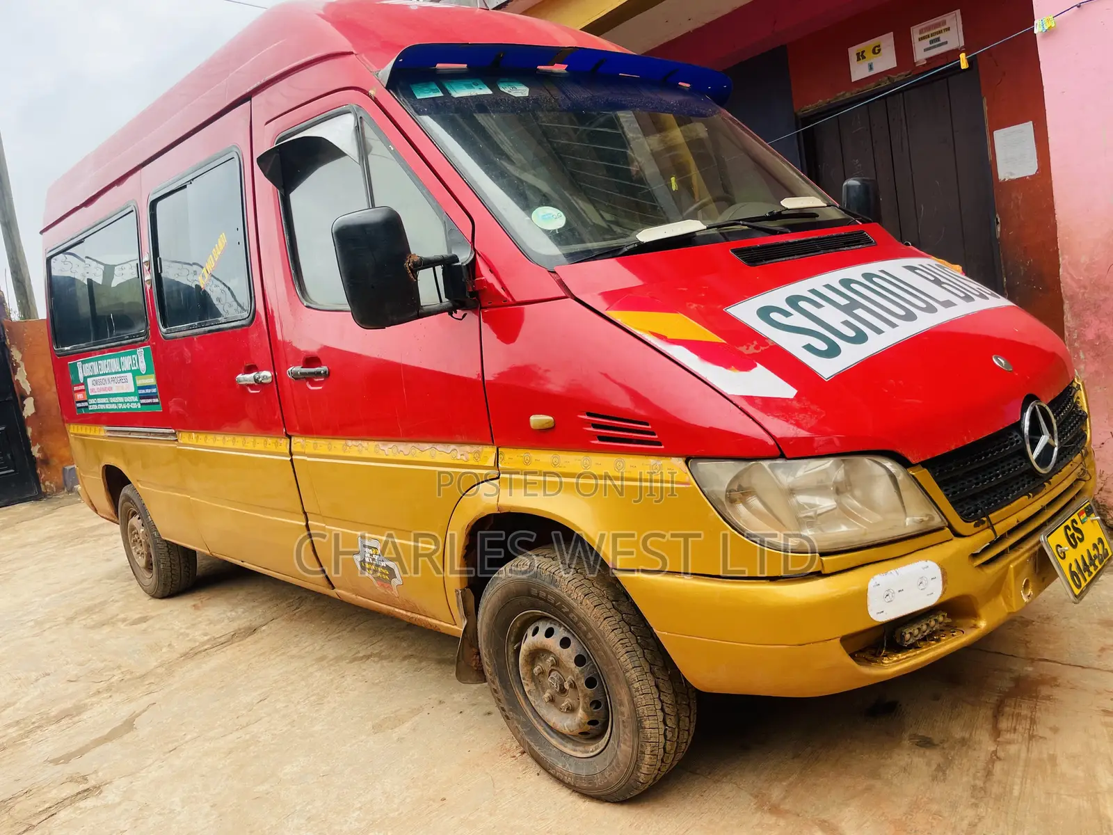 Mercedes-Benz Sprinter 2005 Red