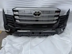 Toyota Land Cruiser 300 Front Bumper ORIGINAL 2022,2023,2024,2025,2026