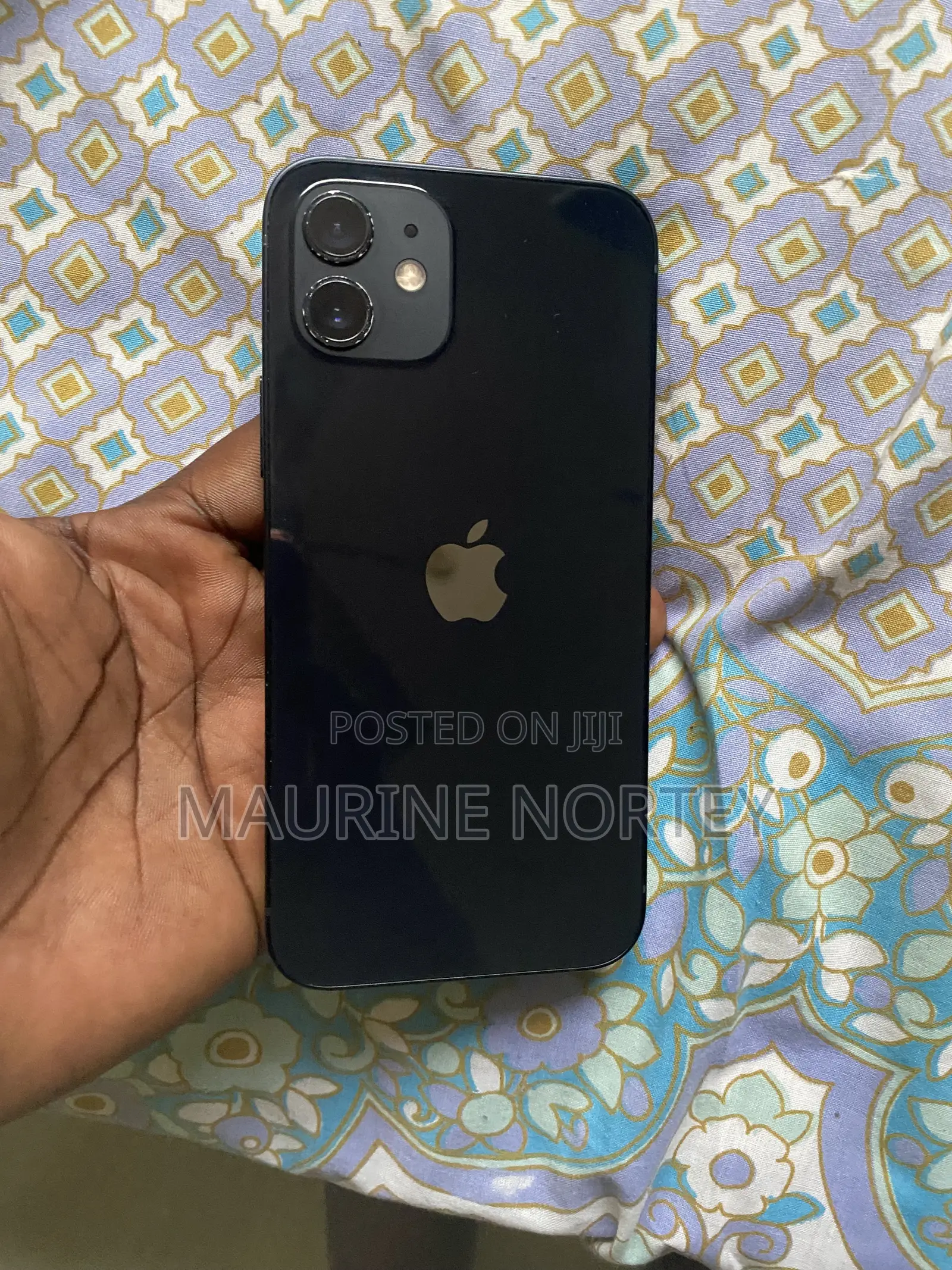 Apple iPhone 11 64 GB Black