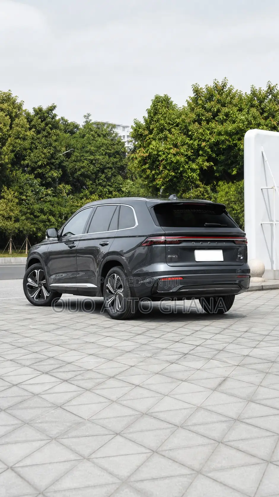 Geely Monjaro 2026 Gray