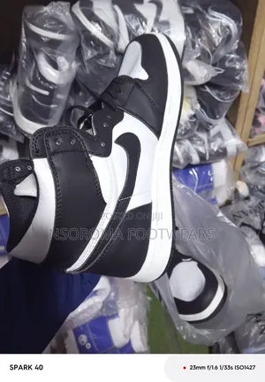 Air Jordan 1 High Sneakers – Sizes 38-45